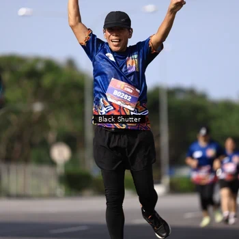 Runner Photo 7817290