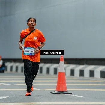 Runner Photo 7817294