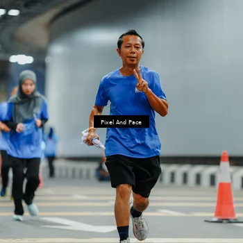 Runner Photo 7817295