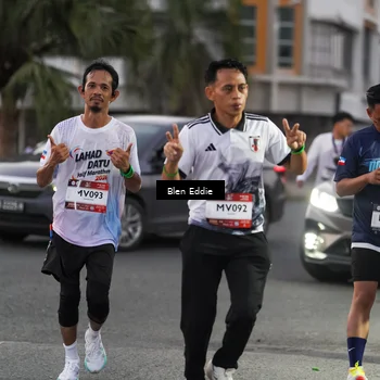 Runner Photo 7817302