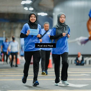 Runner Photo 7817305