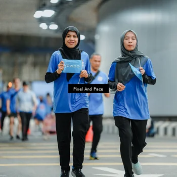 Runner Photo 7817312