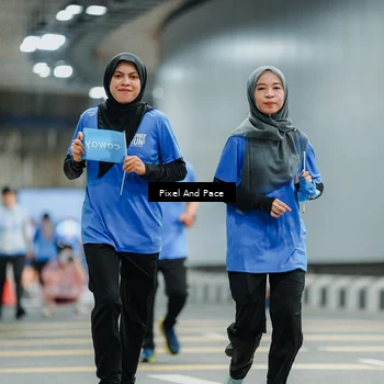 Runner Photo 7817330