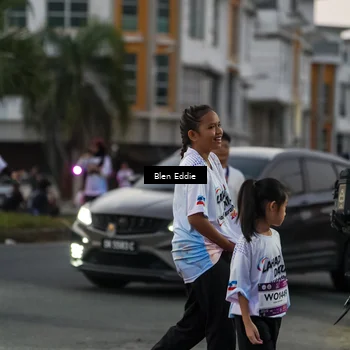 Runner Photo 7817340
