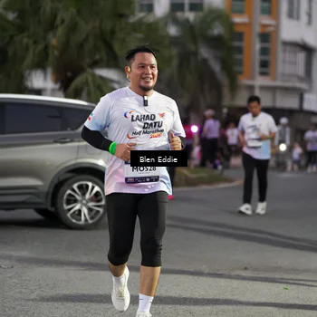 Runner Photo 7817345