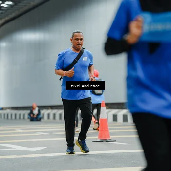 Runner Photo 7817362