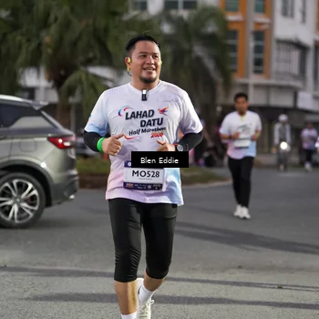 Runner Photo 7817368