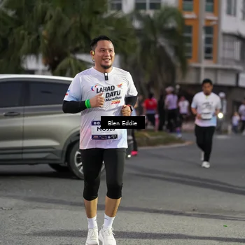 Runner Photo 7817371