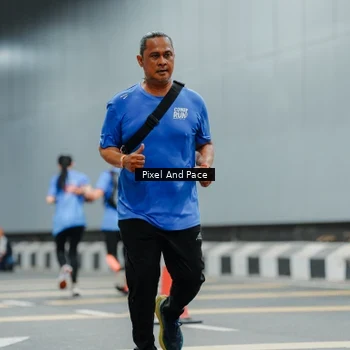 Runner Photo 7817373
