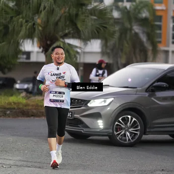 Runner Photo 7817376