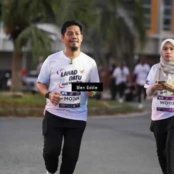 Runner Photo 7817385