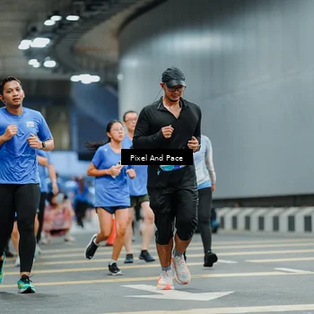 Runner Photo 7817401