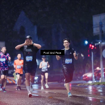 Runner Photo 7817407