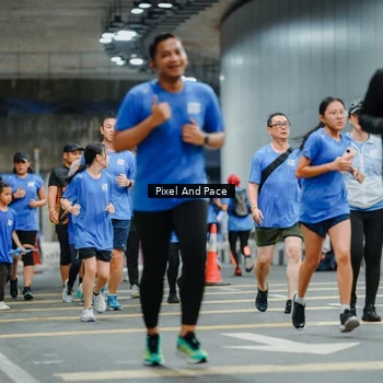 Runner Photo 7817420