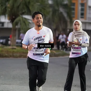 Runner Photo 7817433