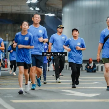 Runner Photo 7817438