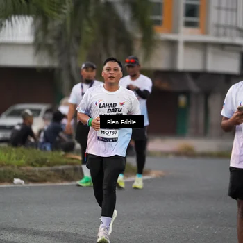 Runner Photo 7817507