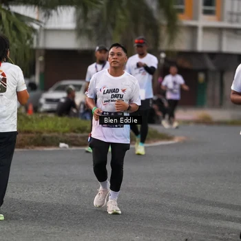 Runner Photo 7817508