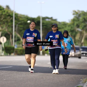 Runner Photo 7817567