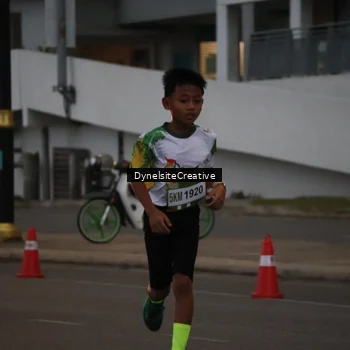 Runner Photo 7817568