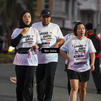 Runner Photo 7817589