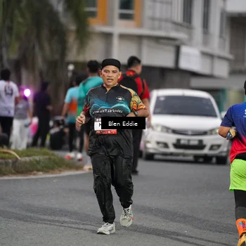 Runner Photo 7817636