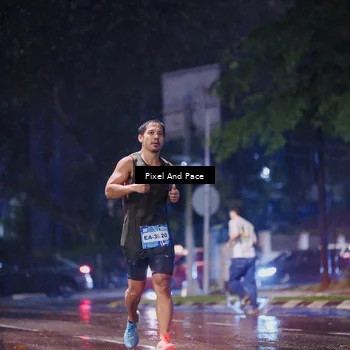 Runner Photo 7817643