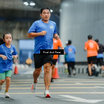Runner Photo 7817666