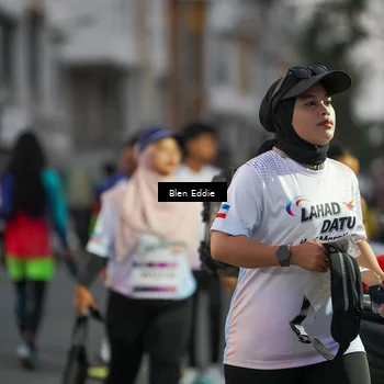 Runner Photo 7817688