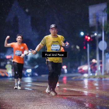 Runner Photo 7817706