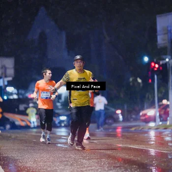 Runner Photo 7817717