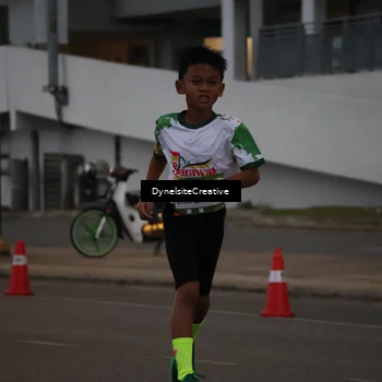 Runner Photo 7817734