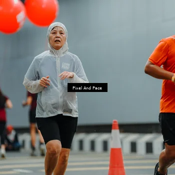 Runner Photo 7817748
