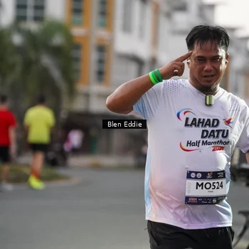 Runner Photo 7817754