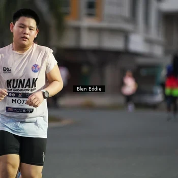 Runner Photo 7817756