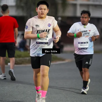 Runner Photo 7817757