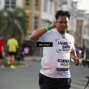 Runner Photo 7817760