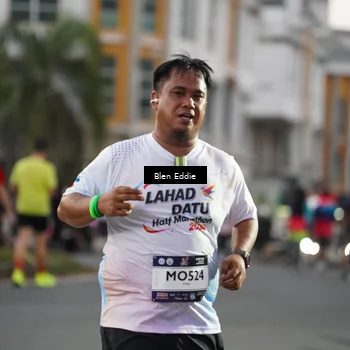 Runner Photo 7817766