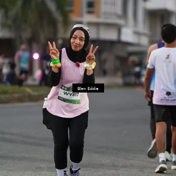 Runner Photo 7817775