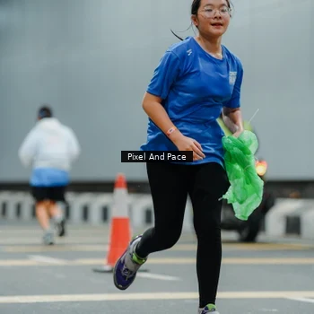 Runner Photo 7817786
