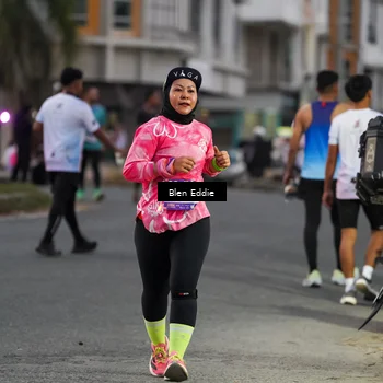 Runner Photo 7817835