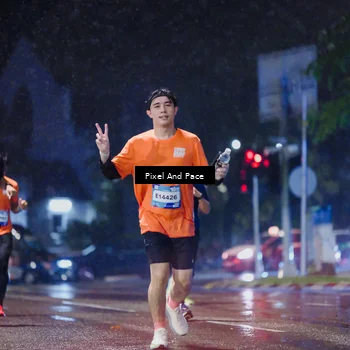 Runner Photo 7817847