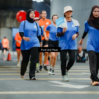 Runner Photo 7817864