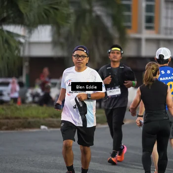 Runner Photo 7817875
