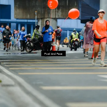 Runner Photo 7817876