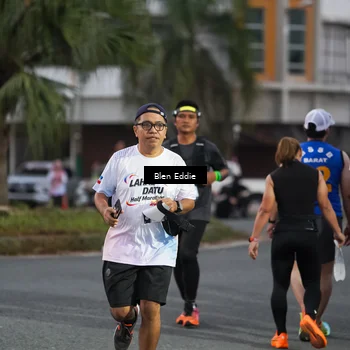 Runner Photo 7817882
