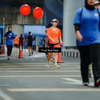 Runner Photo 7817900