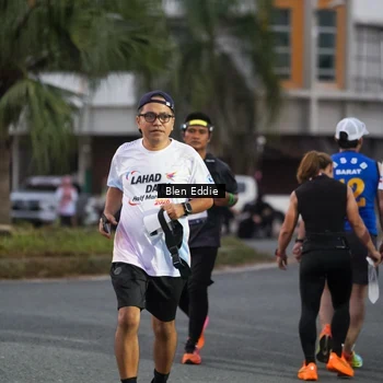 Runner Photo 7817902