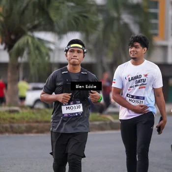 Runner Photo 7817907