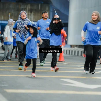 Runner Photo 7817922